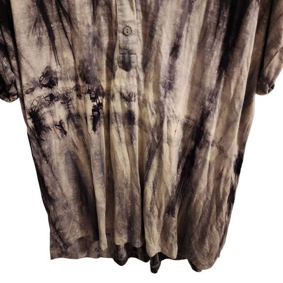 Rae Mode Black Gray Tie Dye Collared Short Sleeve Super Soft Top Size Small - Picture 5 of 6